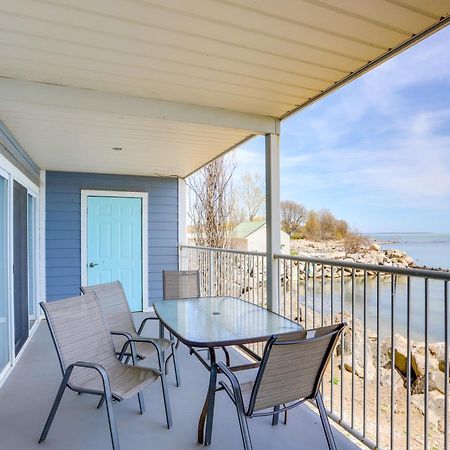 Cozy Lakefront Middle Bass Retreat With Balcony Put-in-Bay Eksteriør bilde