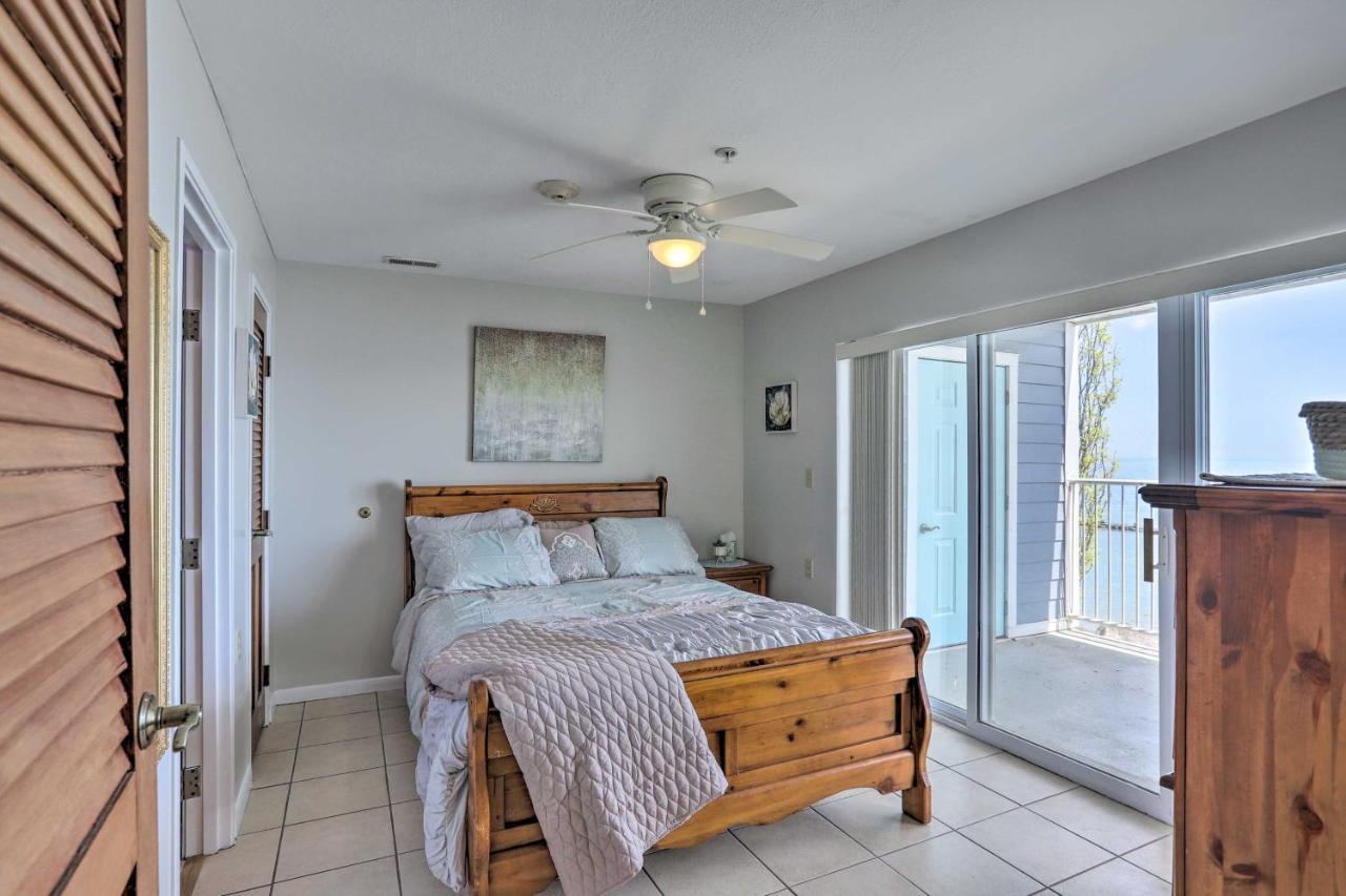 Cozy Lakefront Middle Bass Retreat With Balcony Put-in-Bay Eksteriør bilde