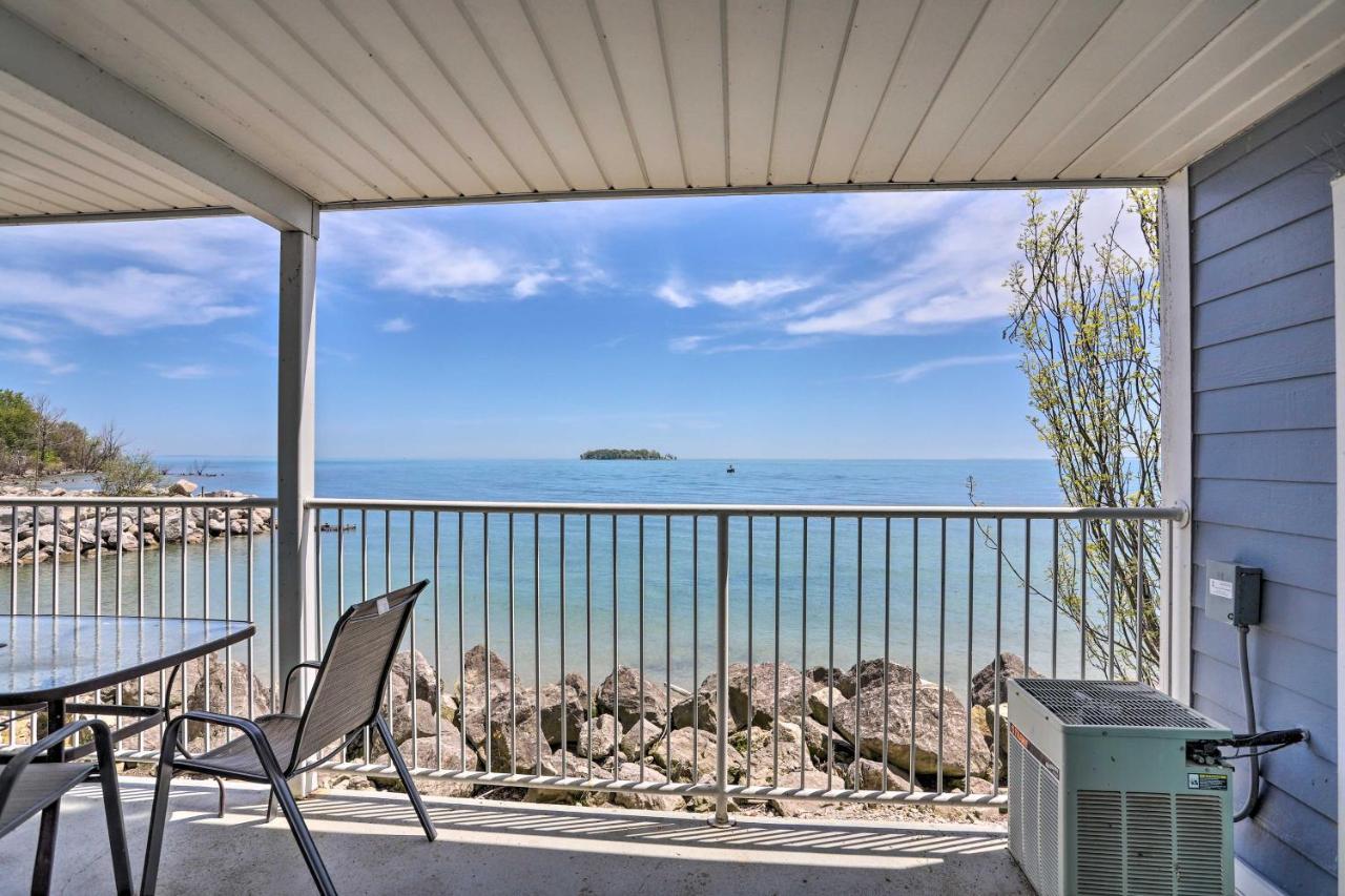 Cozy Lakefront Middle Bass Retreat With Balcony Put-in-Bay Eksteriør bilde