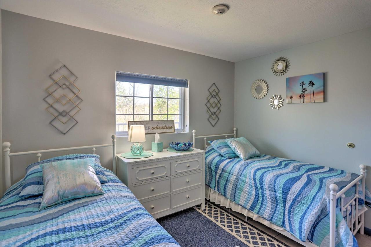 Cozy Lakefront Middle Bass Retreat With Balcony Put-in-Bay Eksteriør bilde