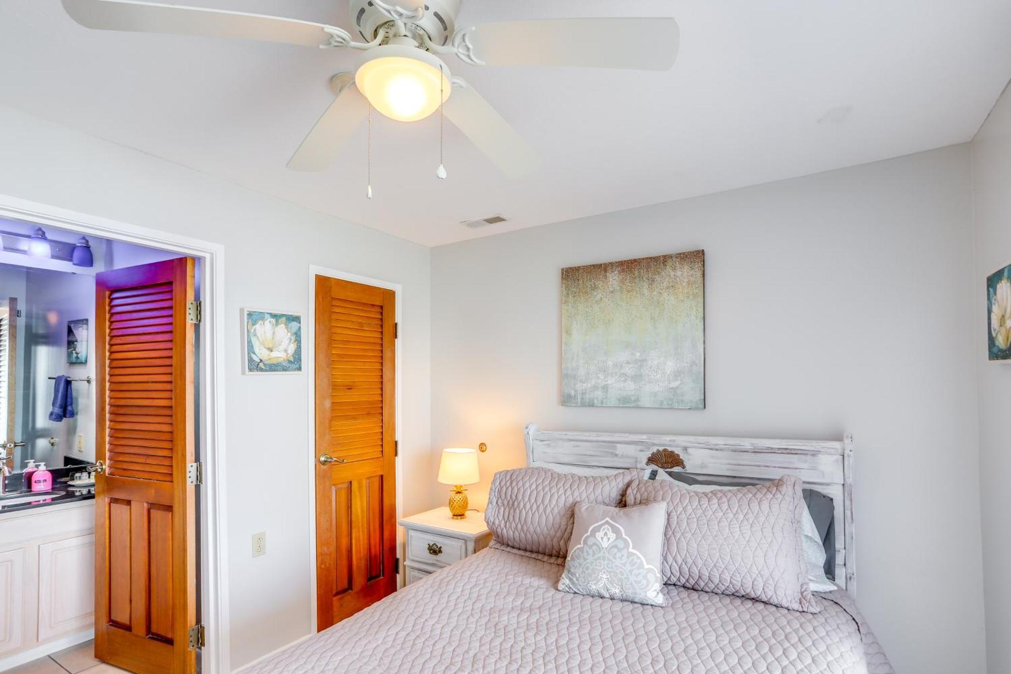 Cozy Lakefront Middle Bass Retreat With Balcony Put-in-Bay Eksteriør bilde